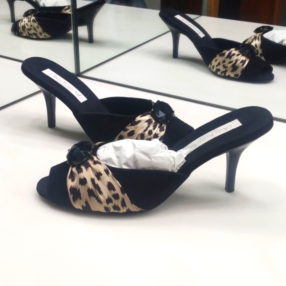 OLIVIA ROSE TAL NY LUXURIOUS BLACK SUEDE LEOPARD TRIM JEWELED MULES